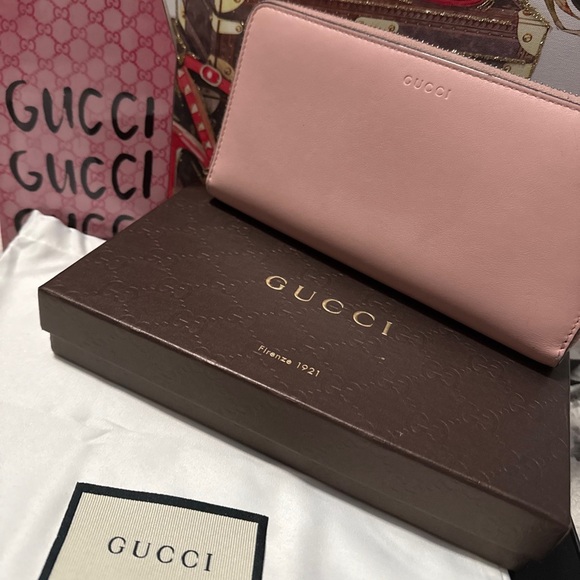 GUCCI Bamboo Zip Around Long Wallet - Picture 4 of 15